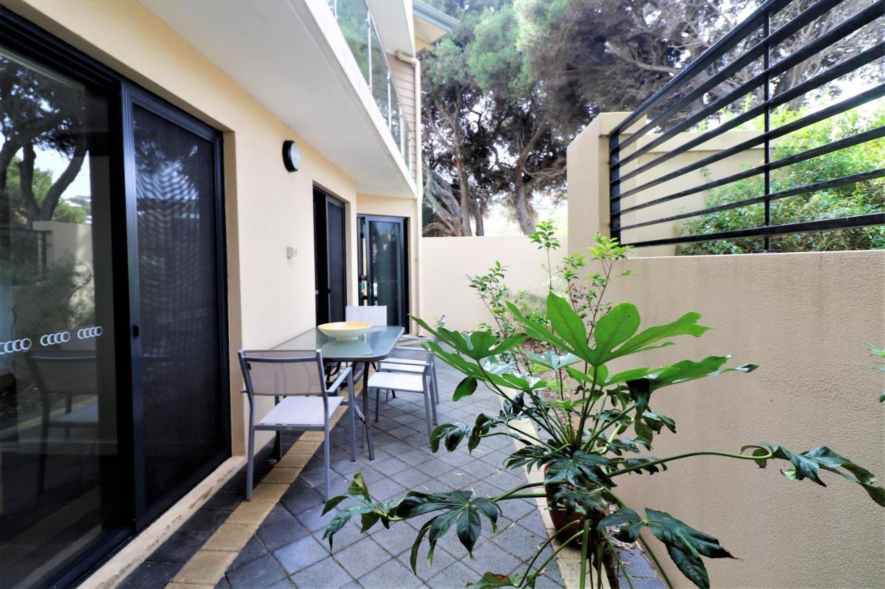 Yallingup Beach Resort Bagian luar foto